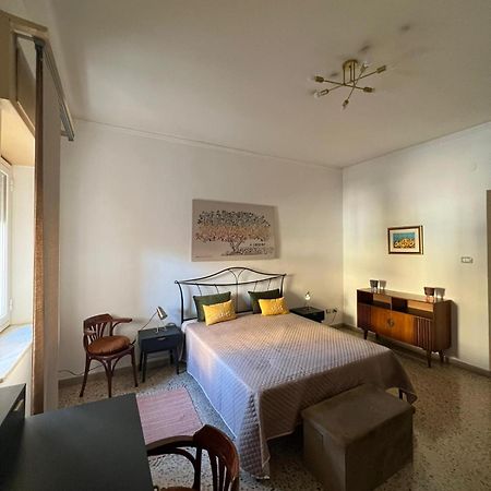 Naos - Guest House Al Teatro Greco Syracuse Buitenkant foto