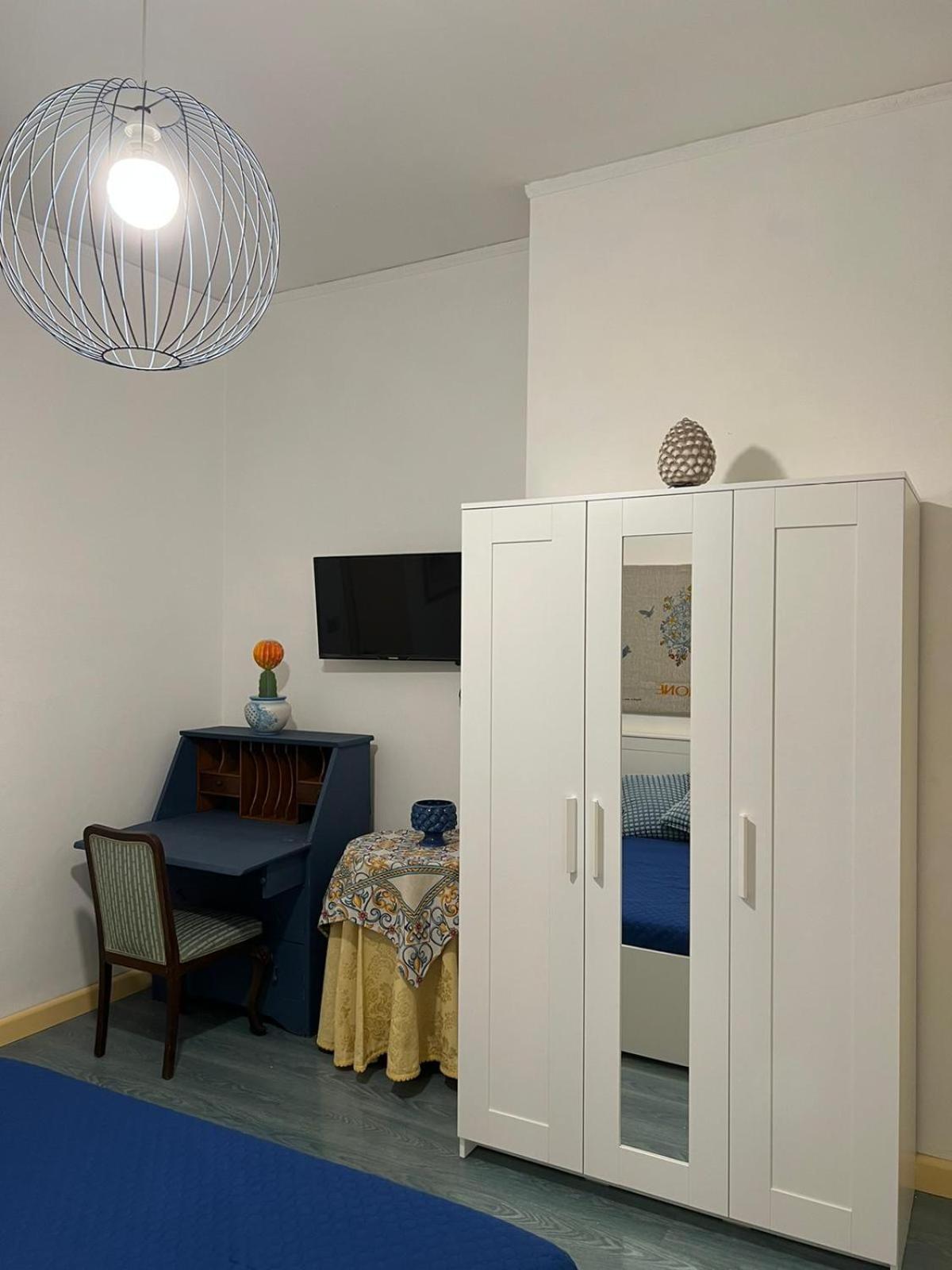 Naos - Guest House Al Teatro Greco Syracuse Buitenkant foto